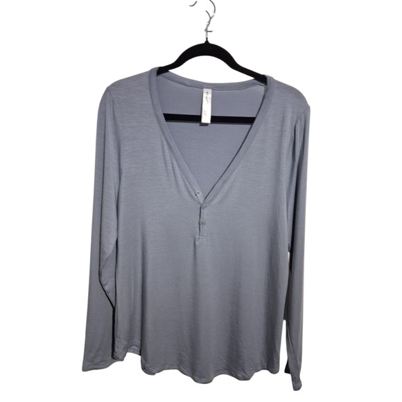 Athleta Tops - NWT Athleta Nighttime Biss Henley Women's Large Soft Sustainable Stretch Top